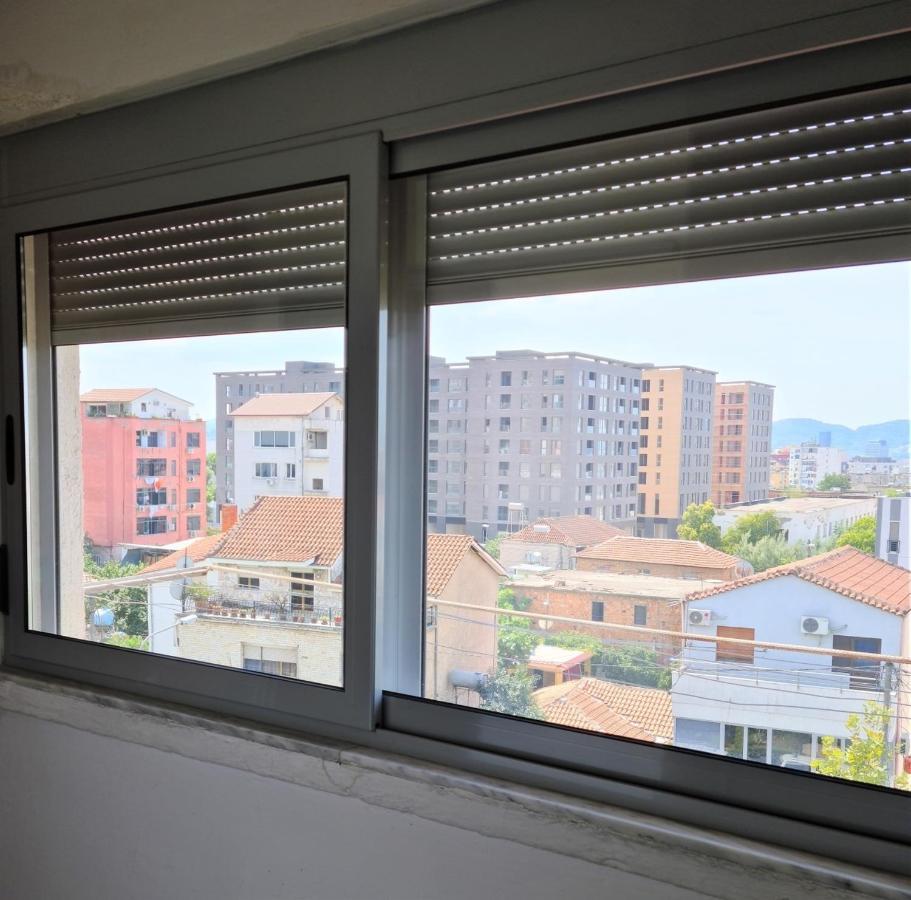 2-Bedroom Apartment With Dajti Mountain View Tirana Exterior photo