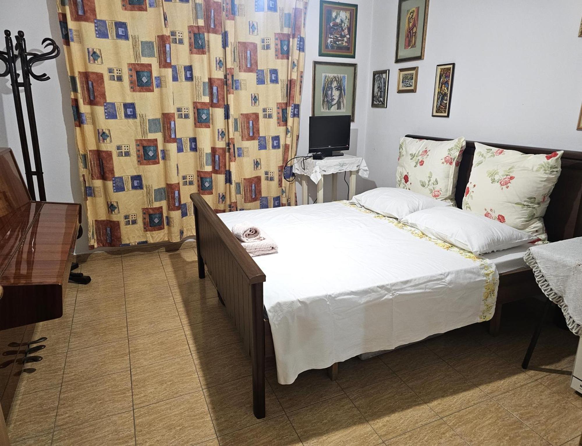 2-Bedroom Apartment With Dajti Mountain View Tirana Exterior photo